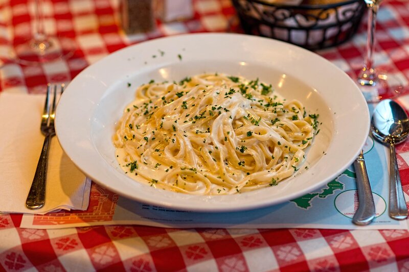 Linguine with alfredo sauce